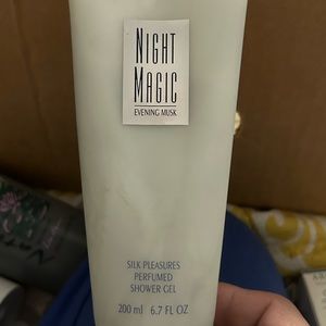 Avon Night Magic Evening Musk Silk Pleasures Perfumed shower gel